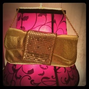 Gold clutch